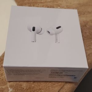 Brand new air pod pro 3s
